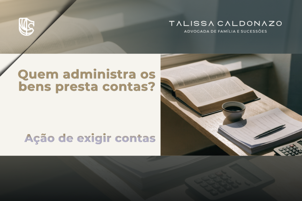 Livro-caixa, documentos e calculadora sobre a mesa, ilustrando a prestacao de contas de quem administra os bens da familia